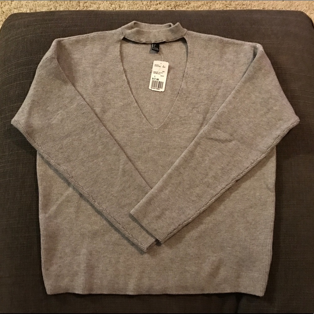 Forever 21 grey sweater Large NWT